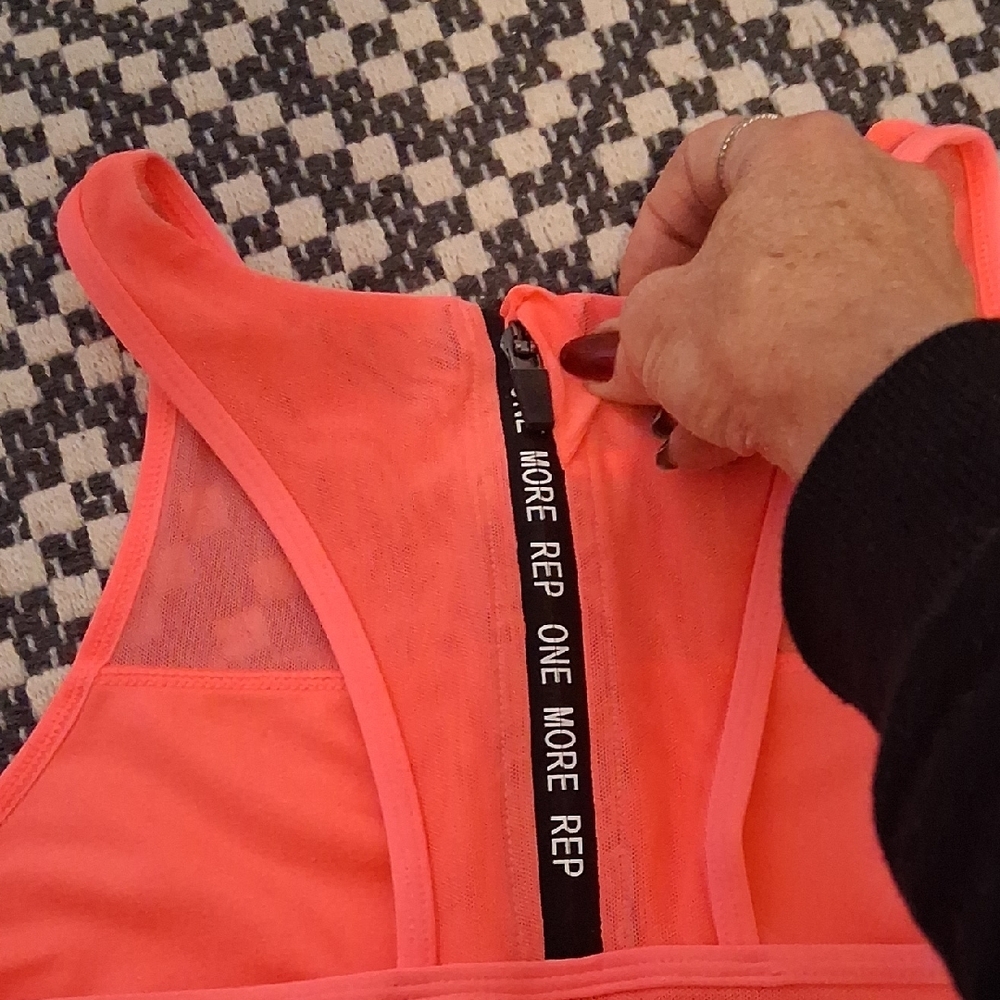 ZYIA Vibrant Pink Sports Bra - Picture 3 of 3